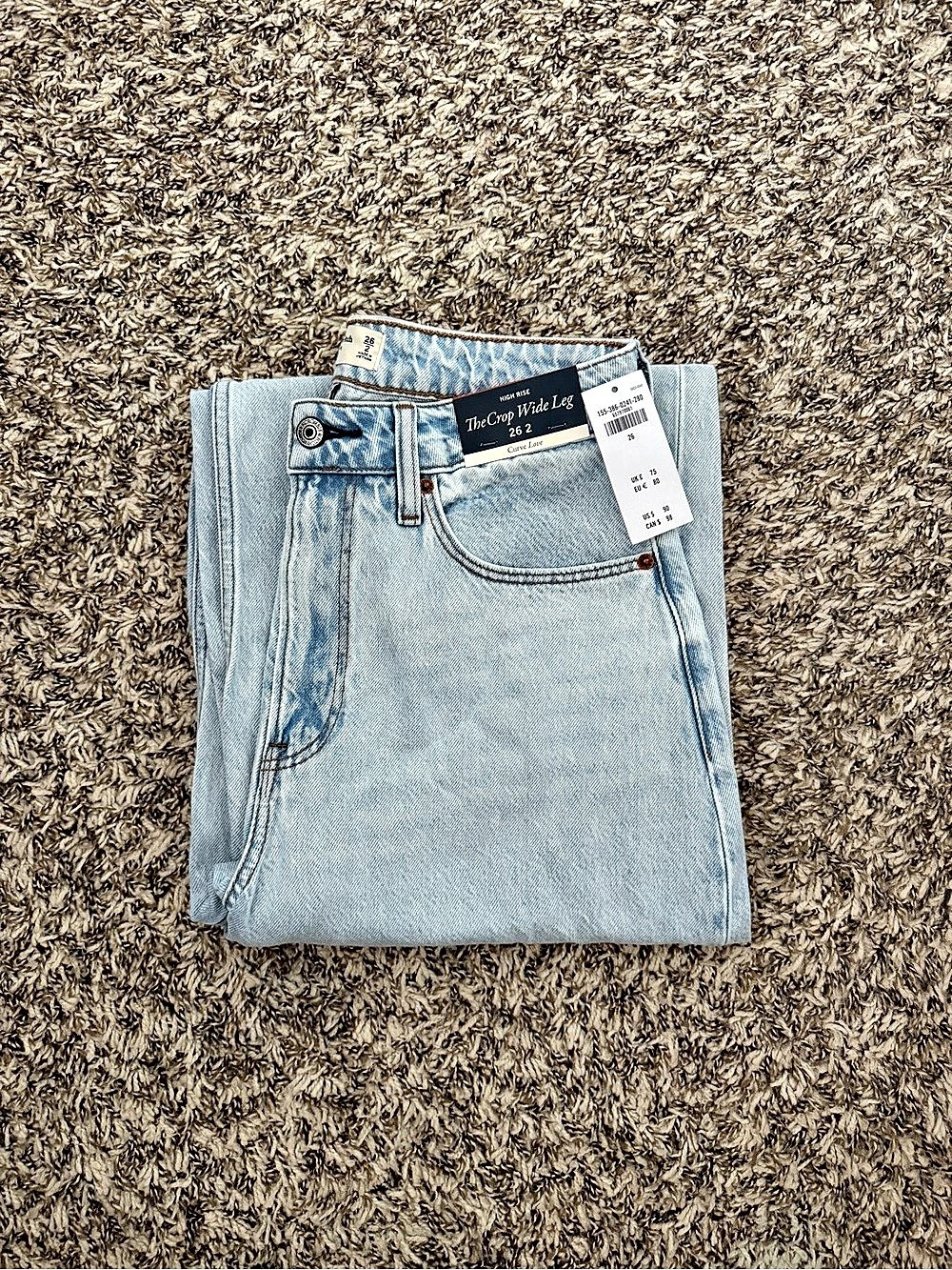 NWT Abercrombie Curvy The Crop Wide Leg Jeans